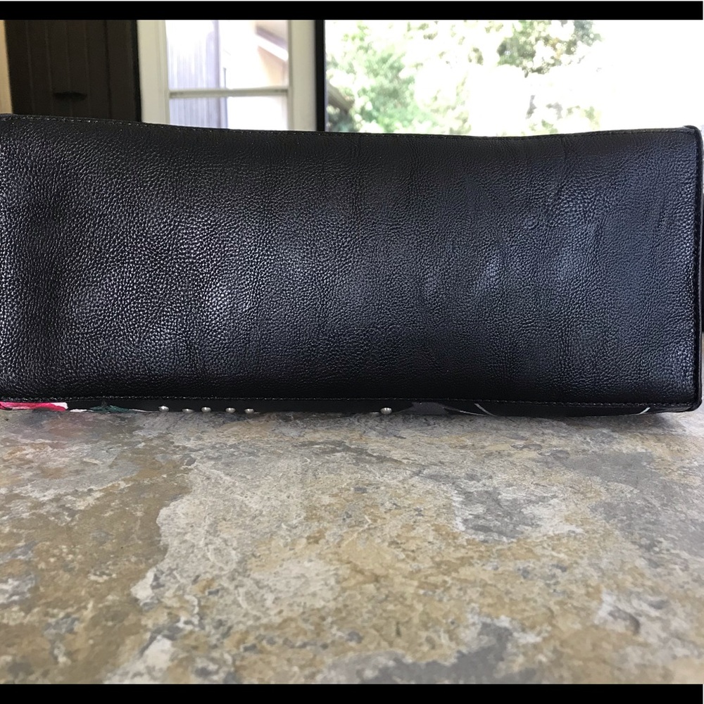 *SOLD* Calvin Klein Matching Tote Set, Black/Pink - Picture 7 of 8